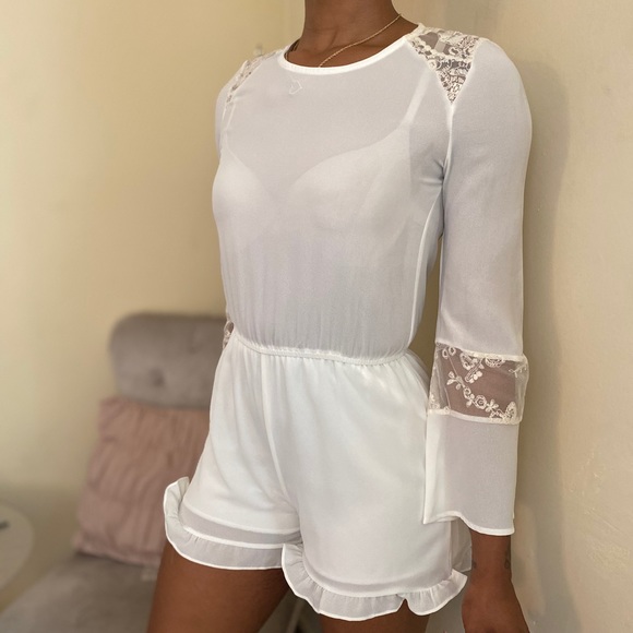 Romantic Lace White Romper - Picture 2 of 8